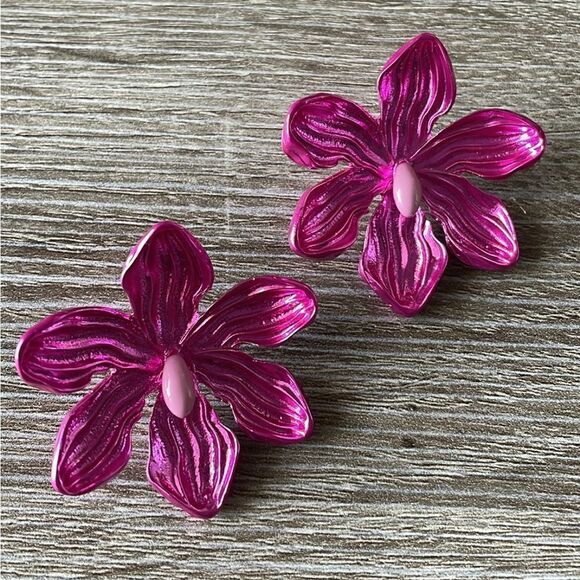 Pink flower earrings A69 - Picture 2 of 5